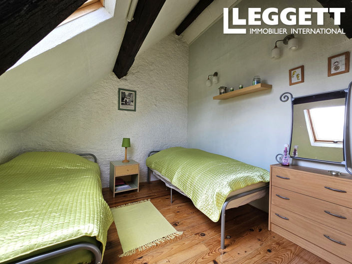 Image No.9-2 Bed House for sale