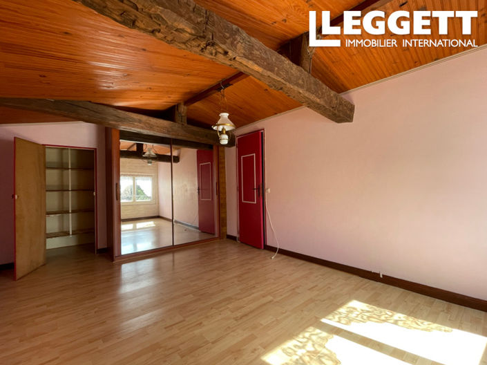 Image No.7-3 Bed House for sale