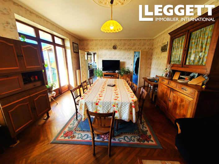 Image No.4-5 Bed House for sale