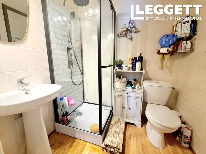 Image No.5-3 Bed House for sale