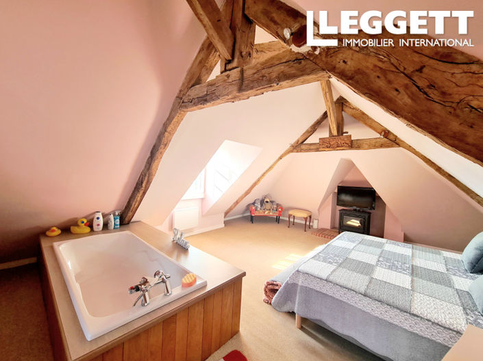 Image No.7-3 Bed House for sale