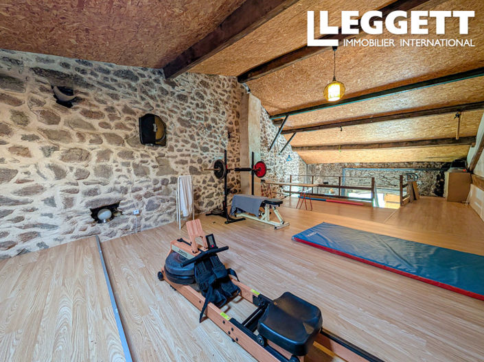 Image No.10-4 Bed House for sale