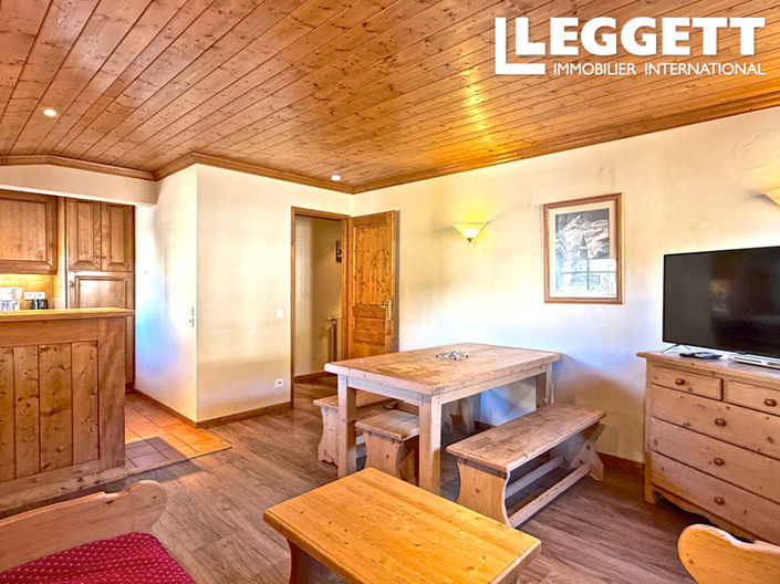 Image No.3-3 Bed Apartment for sale