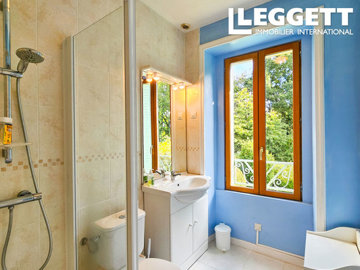 ahr0chm6ly9jzg4uagvzdglhlmltbw8vaw1hz2uvvevom