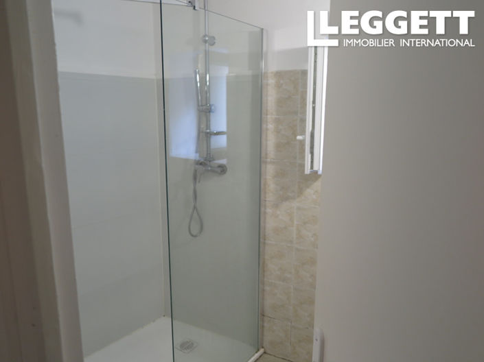 Image No.8-House for sale