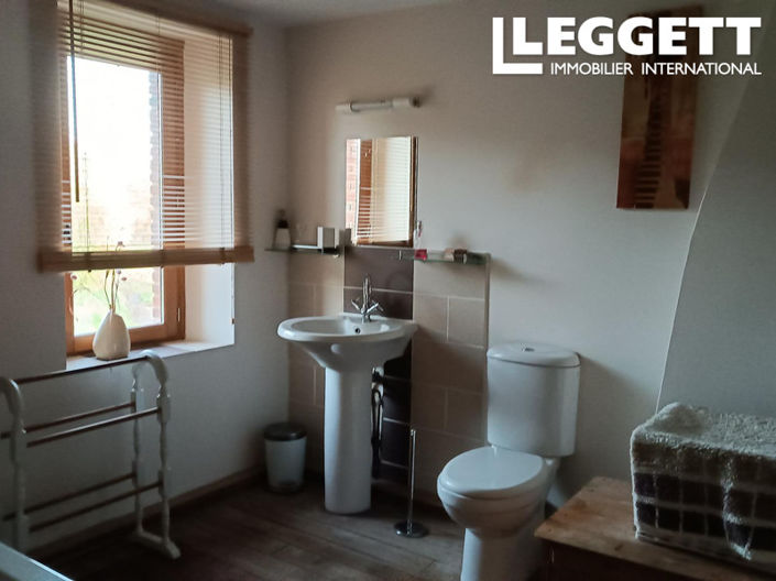 Image No.7-3 Bed House for sale