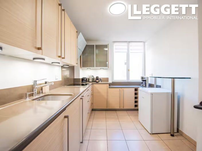 Image No.2-3 Bed Apartment for sale