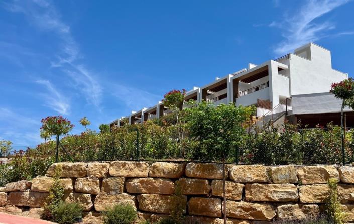 Image No.27-3 Bed Townhouse for sale