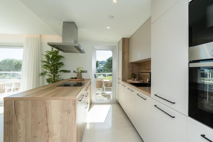 Image No.12-2 Bed Apartment for sale