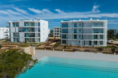 A5-La-Mar-Cala-d-Or-pool-May2025