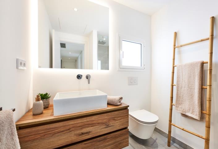 Image No.30-2 Bed Apartment for sale