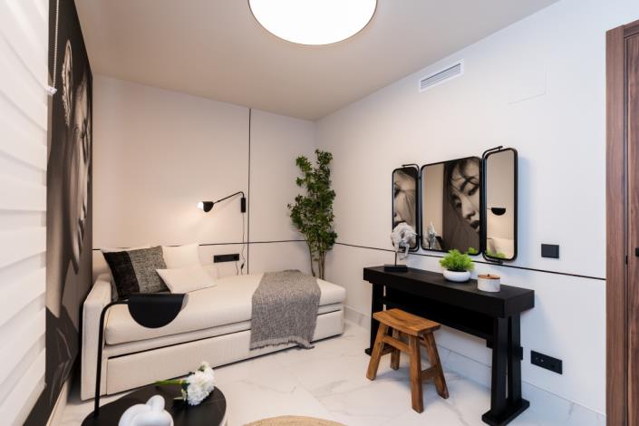 Image No.17-2 Bed Apartment for sale