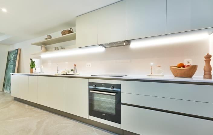 Image No.18-3 Bed Townhouse for sale