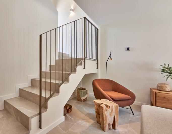 Image No.20-3 Bed Townhouse for sale