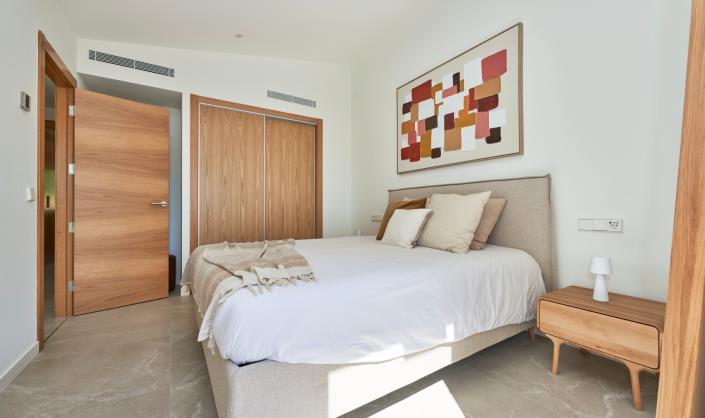 Image No.24-3 Bed Townhouse for sale