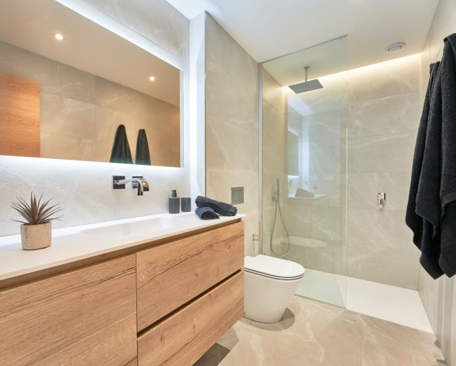 Image No.29-3 Bed Townhouse for sale