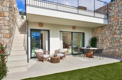 A8-Eclipse-San-Telmo-garden-Oct-2025