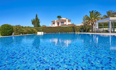 A3-Marina-Golf-villa45-pool-May2025
