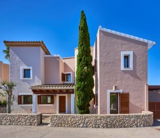 A7-2-Marina-Golf-villa45-facade-May2025