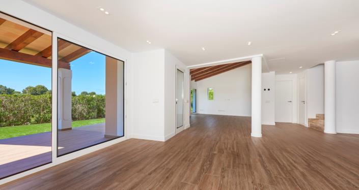 Image No.18-3 Bed Villa for sale