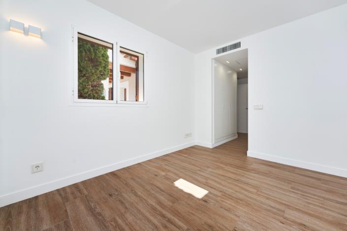 Image No.25-3 Bed Villa for sale