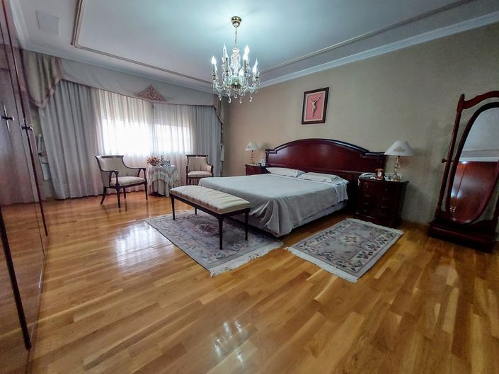 Image No.15-6 Bed Villa for sale