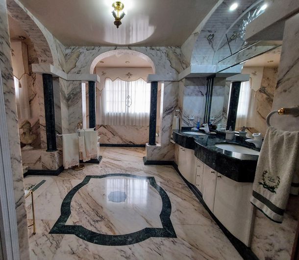 Image No.18-6 Bed Villa for sale