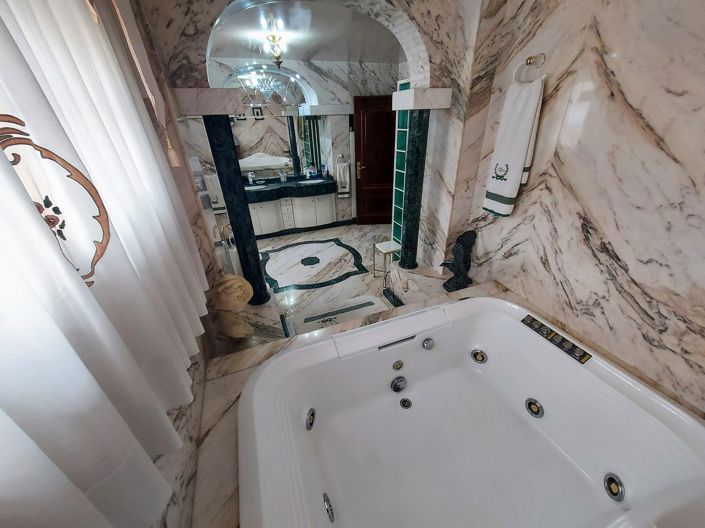 Image No.23-6 Bed Villa for sale