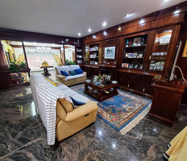 Image No.3-6 Bed Villa for sale