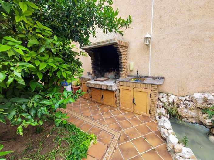 Image No.42-6 Bed Villa for sale