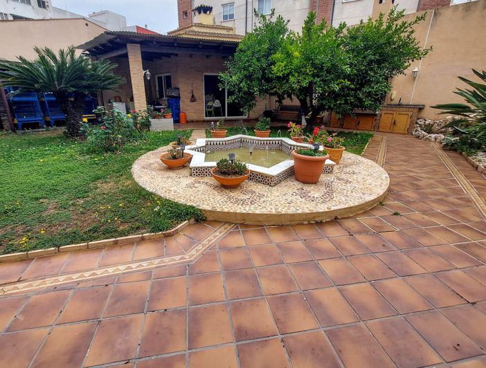 Image No.46-6 Bed Villa for sale