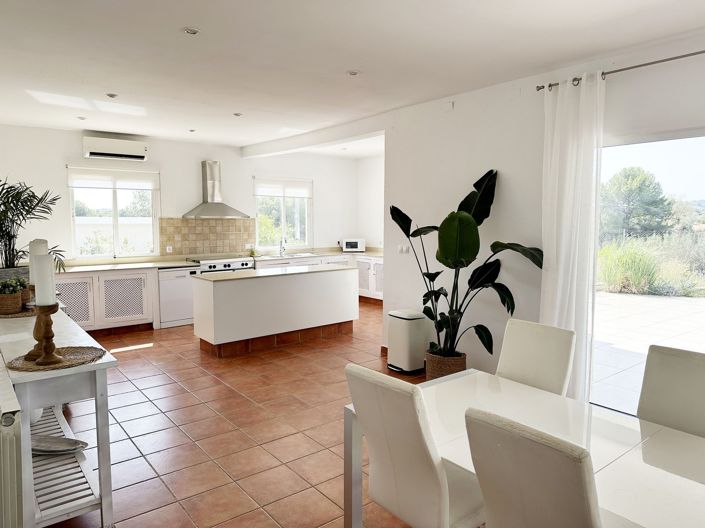 Image No.17-4 Bed Villa for sale