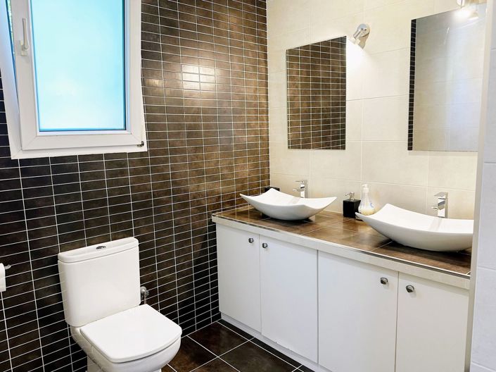 Image No.7-4 Bed Villa for sale