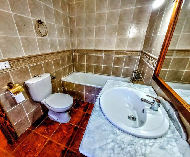 Image No.17-3 Bed Villa for sale