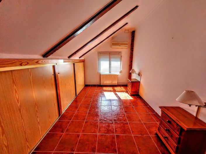 Image No.22-3 Bed Villa for sale