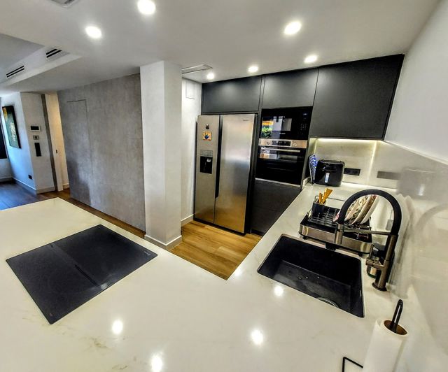 Image No.10-4 Bed Villa for sale