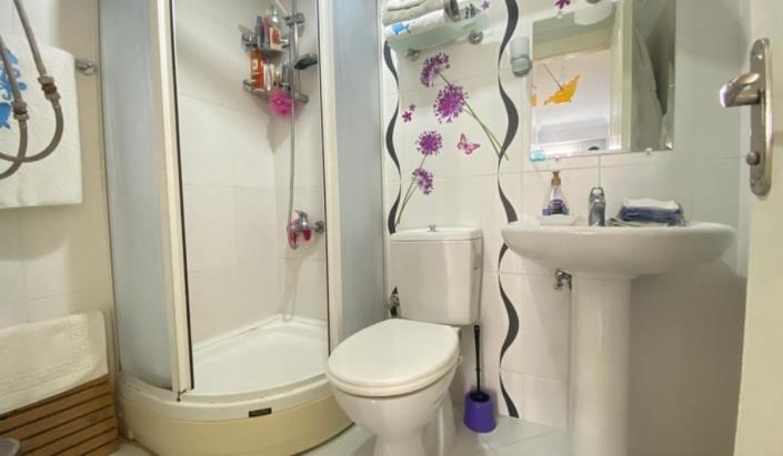 Image No.14-4 Bed Apartment for sale