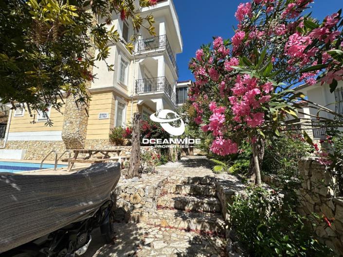 Image No.16-3 Bed Apartment for sale