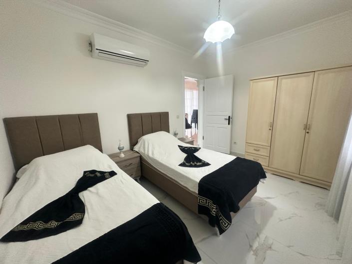 Image No.8-3 Bed Apartment for sale