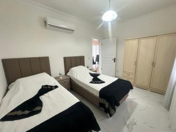 WhatsApp-Image-2025-04-17-at-10-22-58--2-