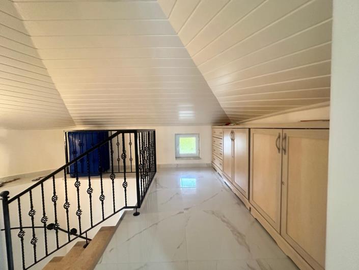 Image No.22-3 Bed Apartment for sale