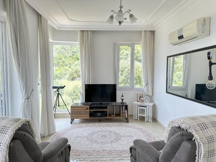 Image No.14-2 Bed Apartment for sale