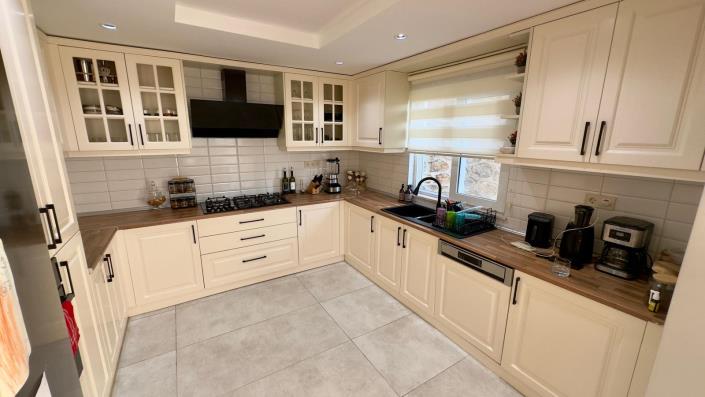 Image No.3-3 Bed Villa for sale