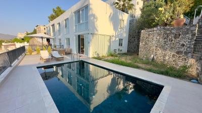 WhatsApp-Image-2025-09-08-at-11-44-58--2-