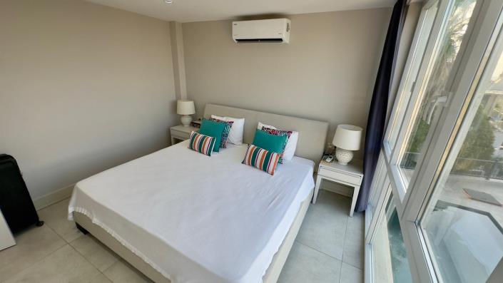 Image No.24-3 Bed Villa for sale