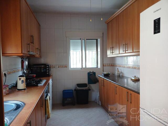 Image No.19-3 Bed Villa for sale