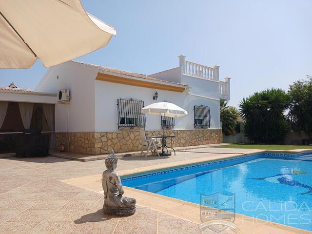 Image No.2-3 Bed Villa for sale