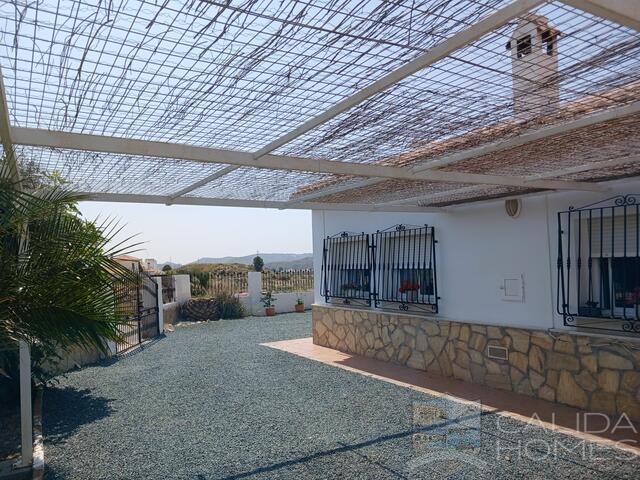 Image No.8-3 Bed Villa for sale