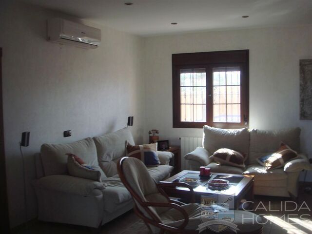 Image No.14-5 Bed Villa for sale