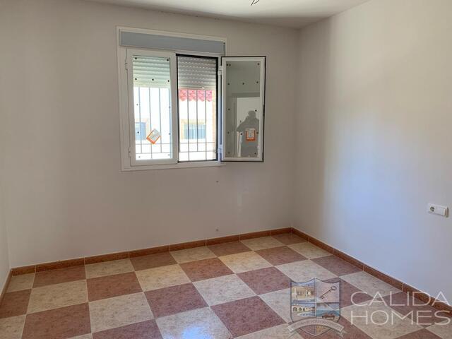 Image No.11-4 Bed Villa for sale